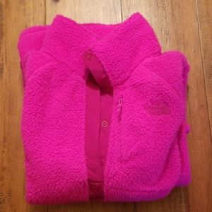 North Face Pull Over